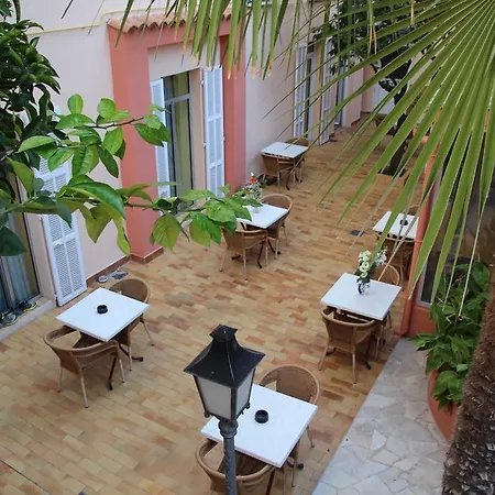 Hotel Riviera